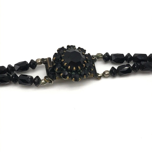 Antique Black Jet Faceted Glass Graduated Double Strand Flower Clasp Necklace - Picture 4 of 8